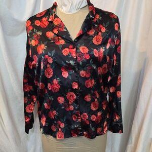 Ambrielle Black and Red Floral Sleepwear